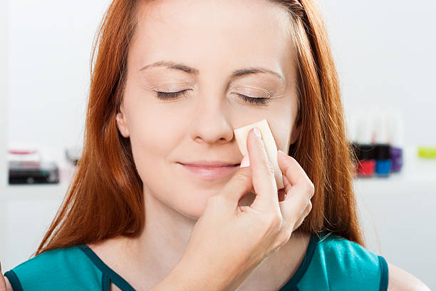 How to clean clogged nose pores